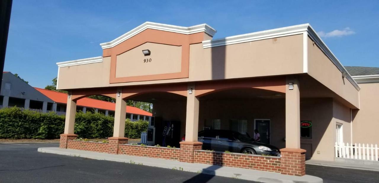 Budget Lodge Newport News Exteriér fotografie