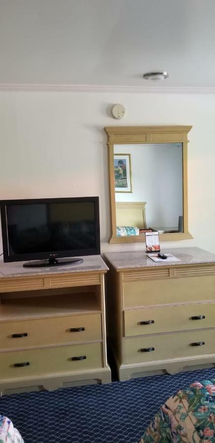 Budget Lodge Newport News Exteriér fotografie